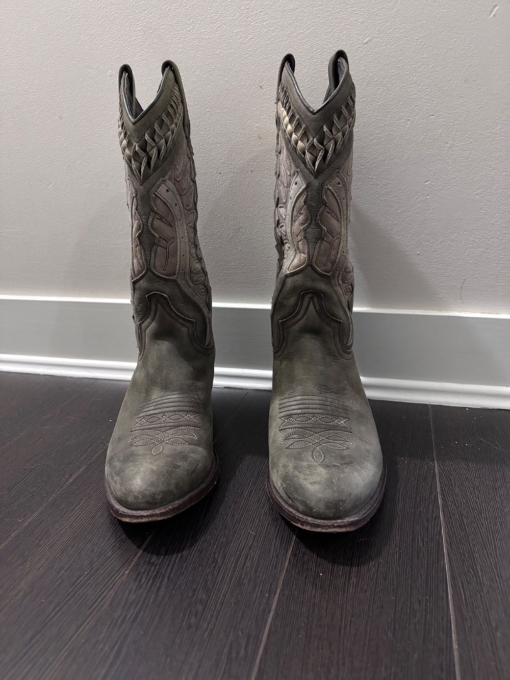 Cowboy boots - Picture 2 of 5